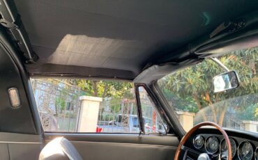 Porsche-911-1967-31
