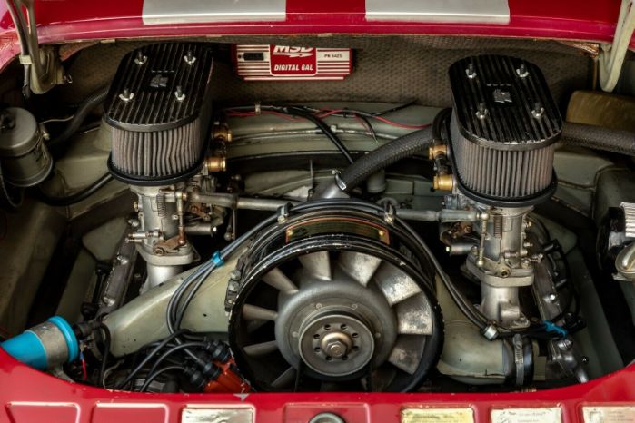 Porsche-911-1967-Red-Black-4