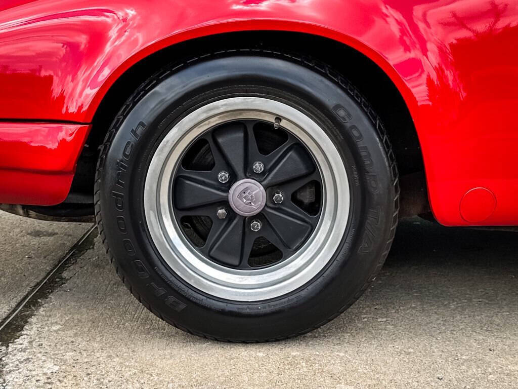 Porsche-911-1969-Convertible-13