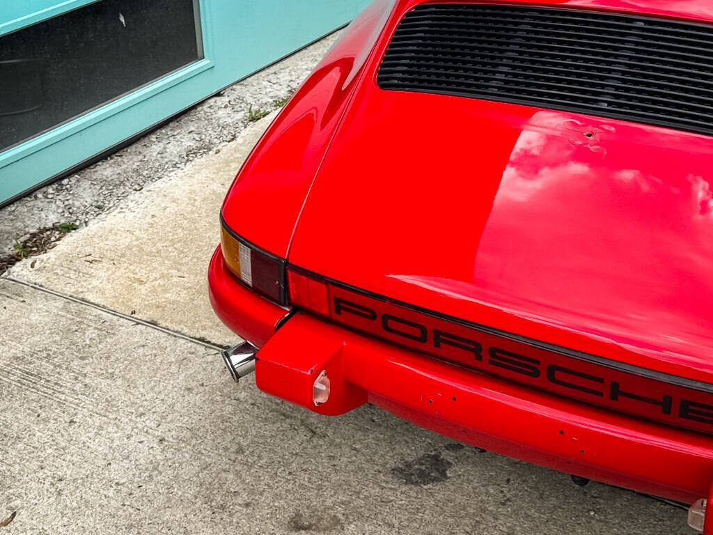 Porsche-911-1969-Convertible-15