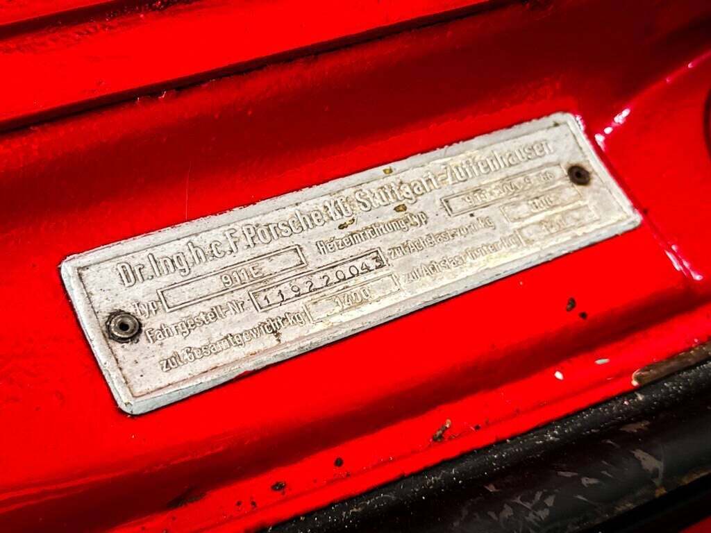 Porsche-911-1969-Convertible-32