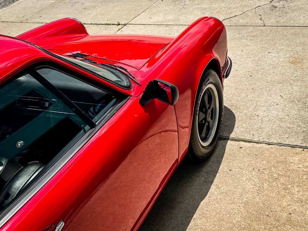 Porsche-911-1969-Convertible-9