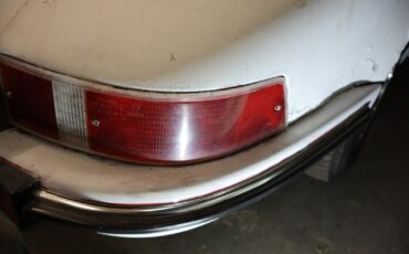 Porsche-911-1970-Coupe-12