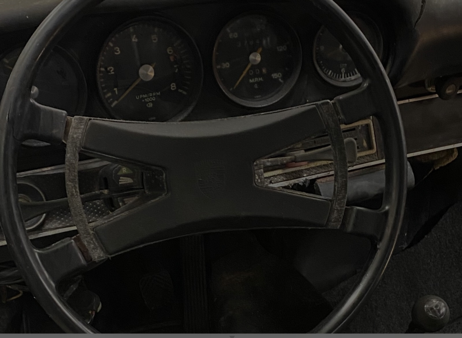 Porsche-911-1970-Coupe-18