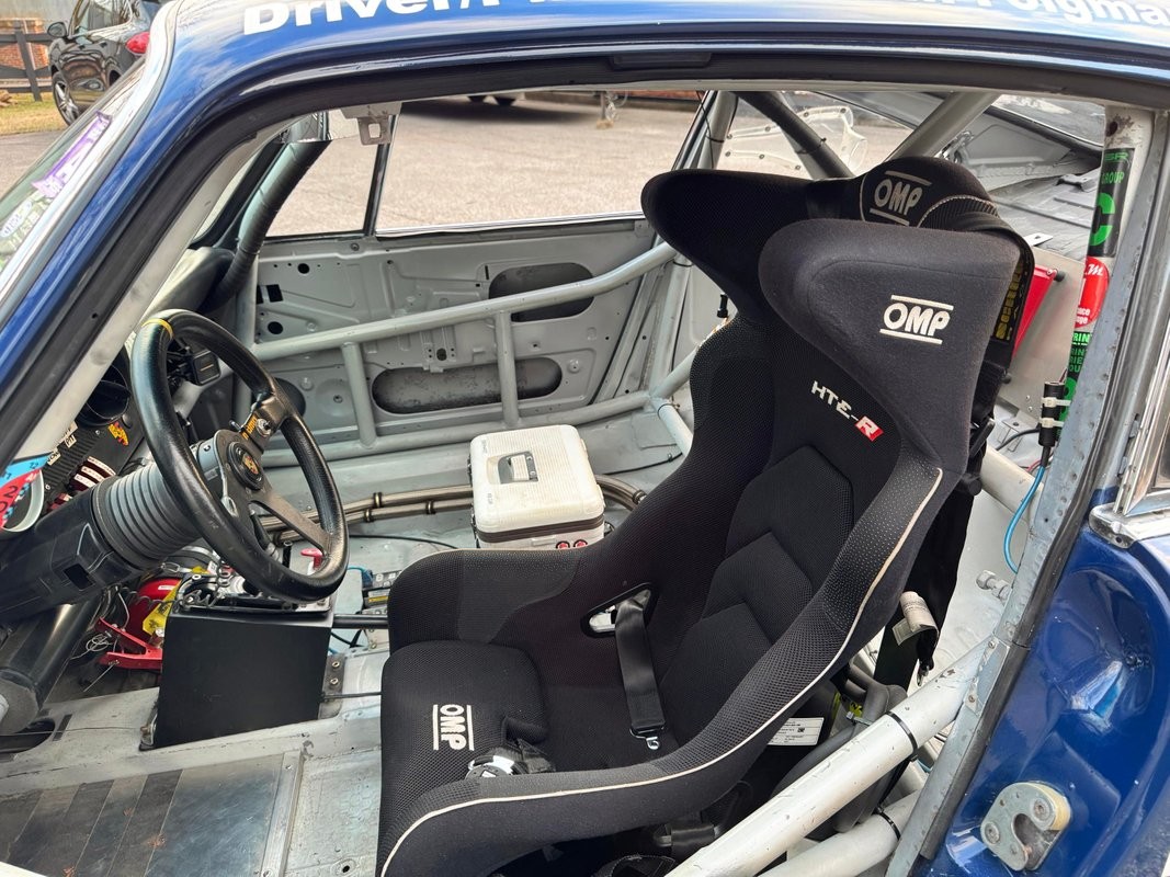 Porsche-911-1971-17