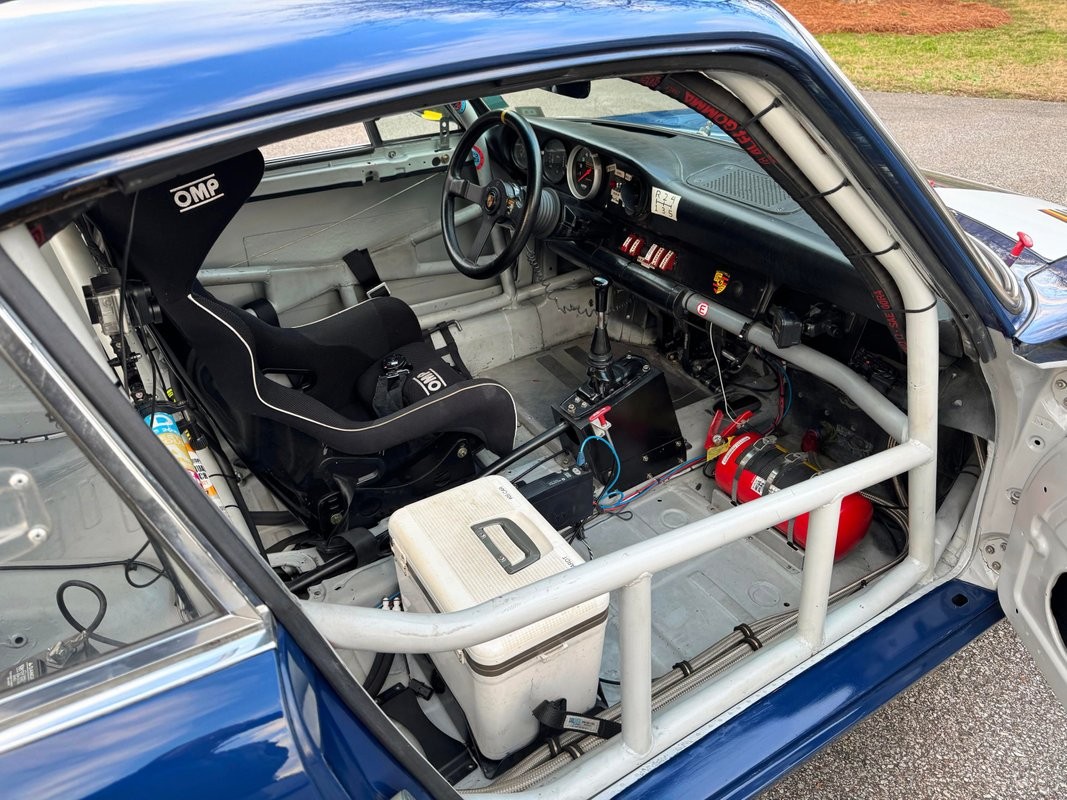 Porsche-911-1971-31
