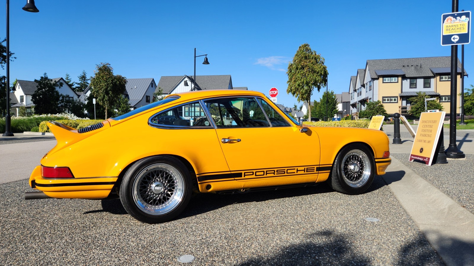 Porsche-911-1973-Coupe-14