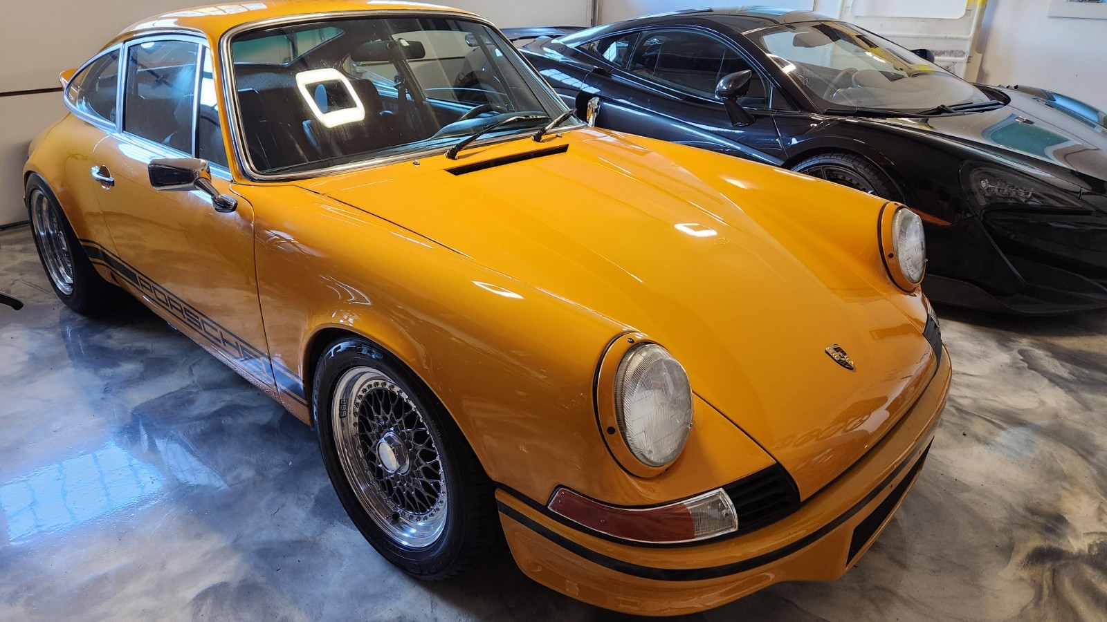 Porsche-911-1973-Coupe-26