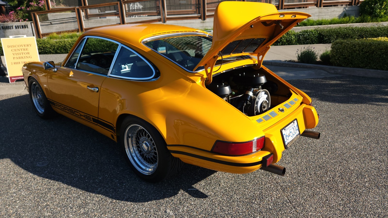 Porsche-911-1973-Coupe-27