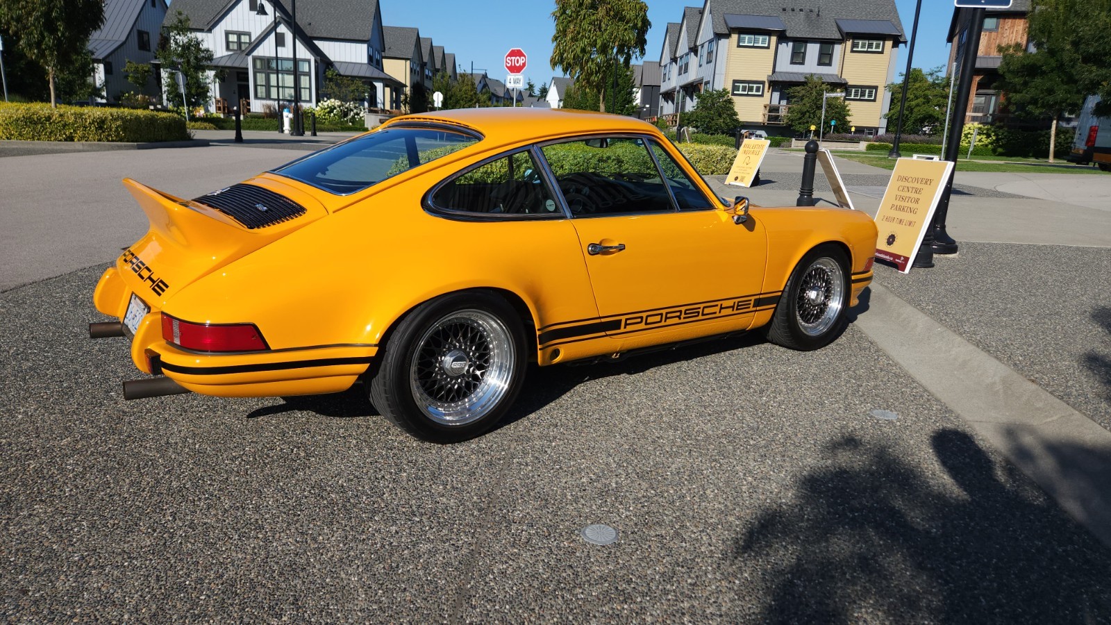 Porsche-911-1973-Coupe-3