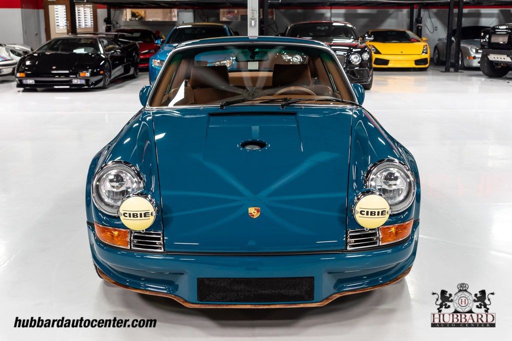Porsche-911-1975-Coupe-2
