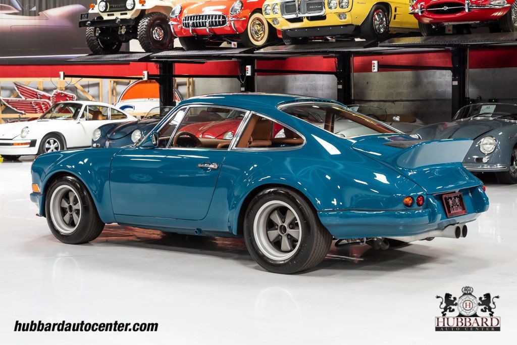 Porsche-911-1975-Coupe-5