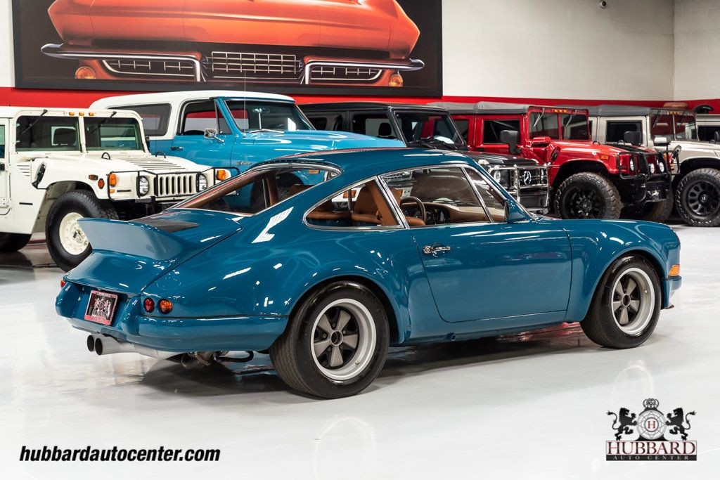 Porsche-911-1975-Coupe-7