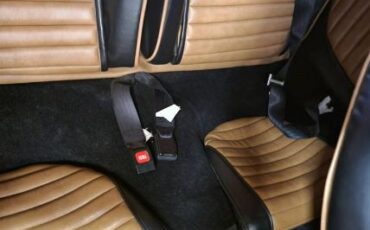 Porsche-911-1977-Black-Tan-4