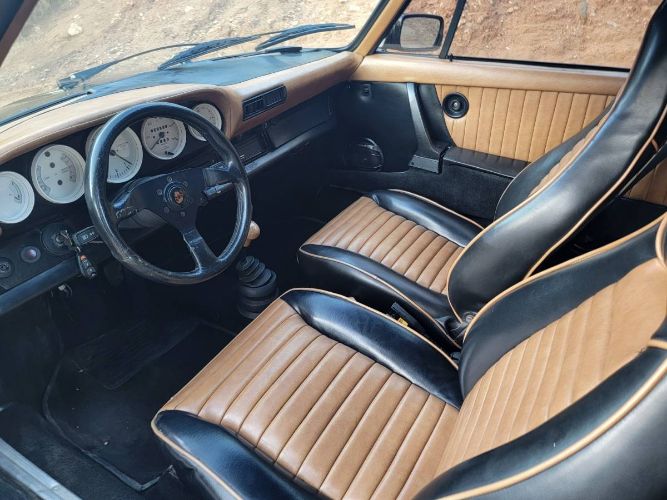 Porsche-911-1977-Black-Tan-7