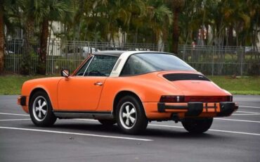 Porsche-911-1977-Targa-9