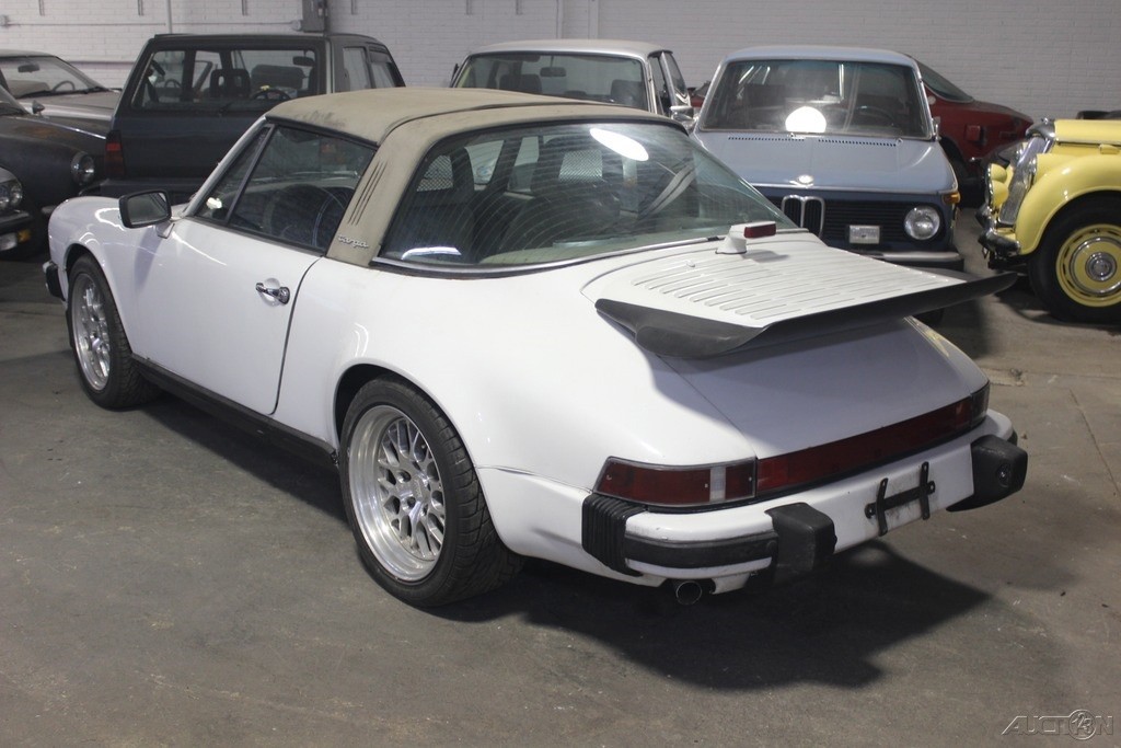 Porsche-911-1979-Other-2