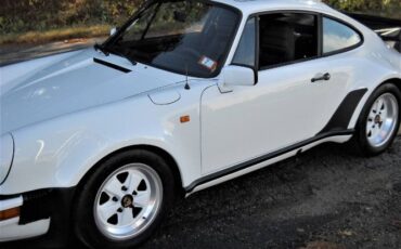 Porsche-911-1981-White-8