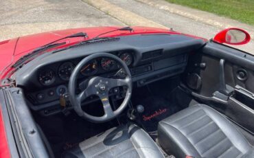 Porsche-911-1982-4