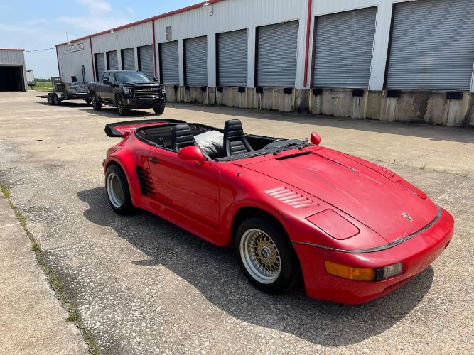 Porsche-911-1982-5