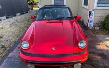 Porsche-911-1982-Red