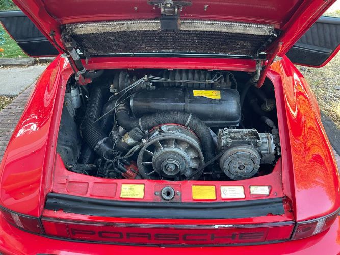 Porsche-911-1982-Red-5