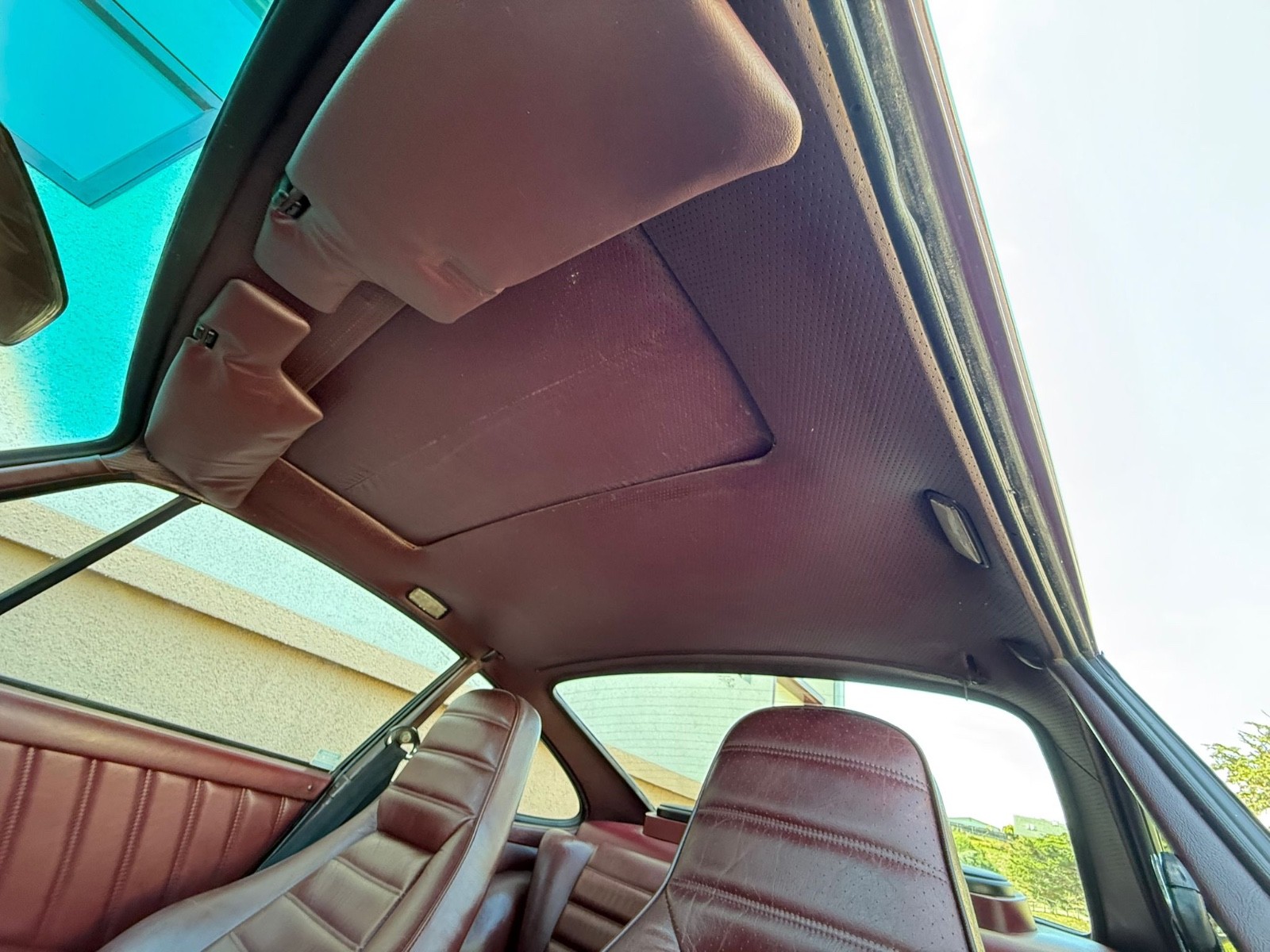 Porsche-911-1983-15
