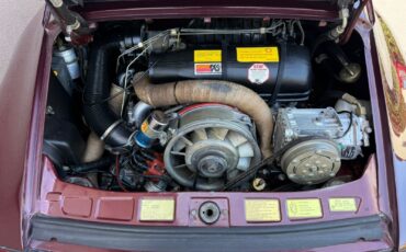 Porsche-911-1983-17