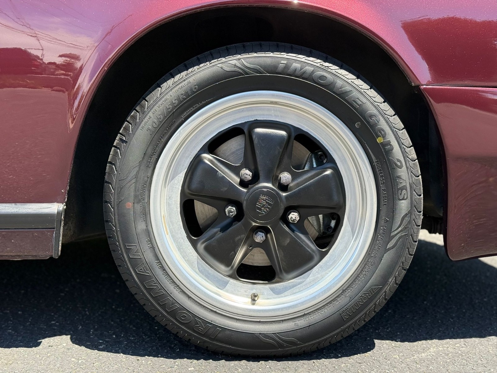 Porsche-911-1983-7
