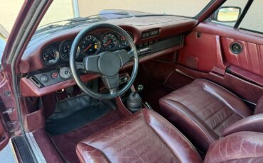 Porsche-911-1983-8