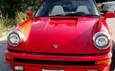 Porsche-911-1983-Red-White