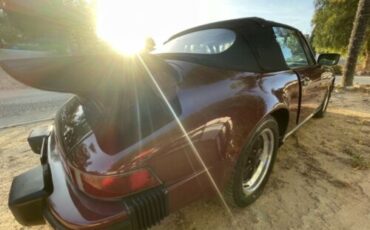 Porsche-911-1983-Ruby-Red-Metallic-Sand-Beige-Leather-15