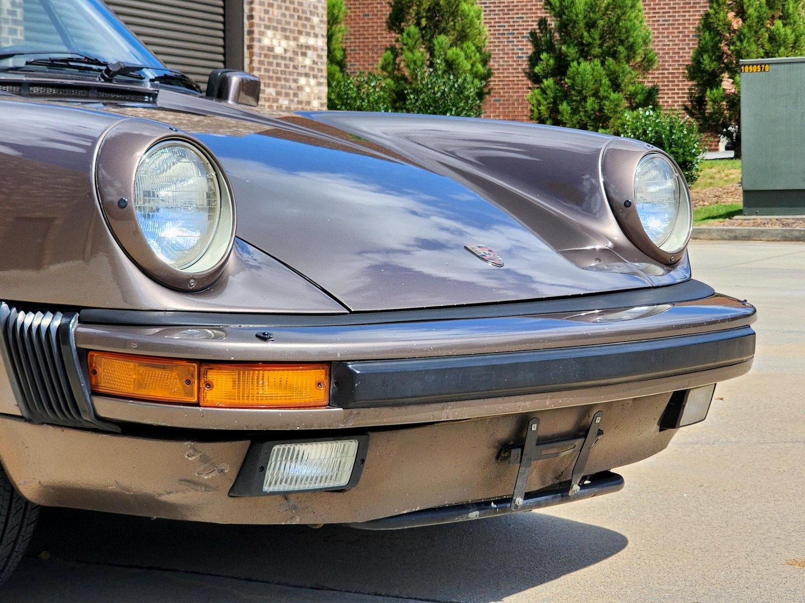 Porsche-911-1984-Coupe-29