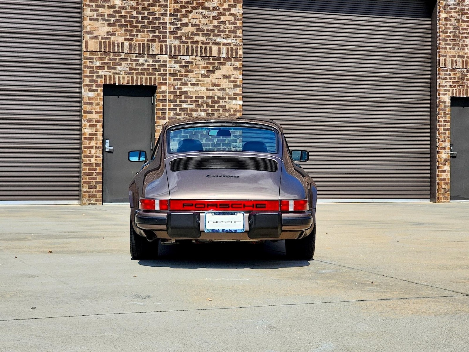 Porsche-911-1984-Coupe-3