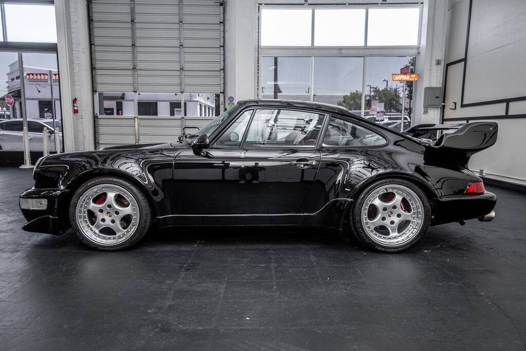 Porsche-911-1986-Coupe-1