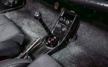 Porsche-911-1986-Coupe-12