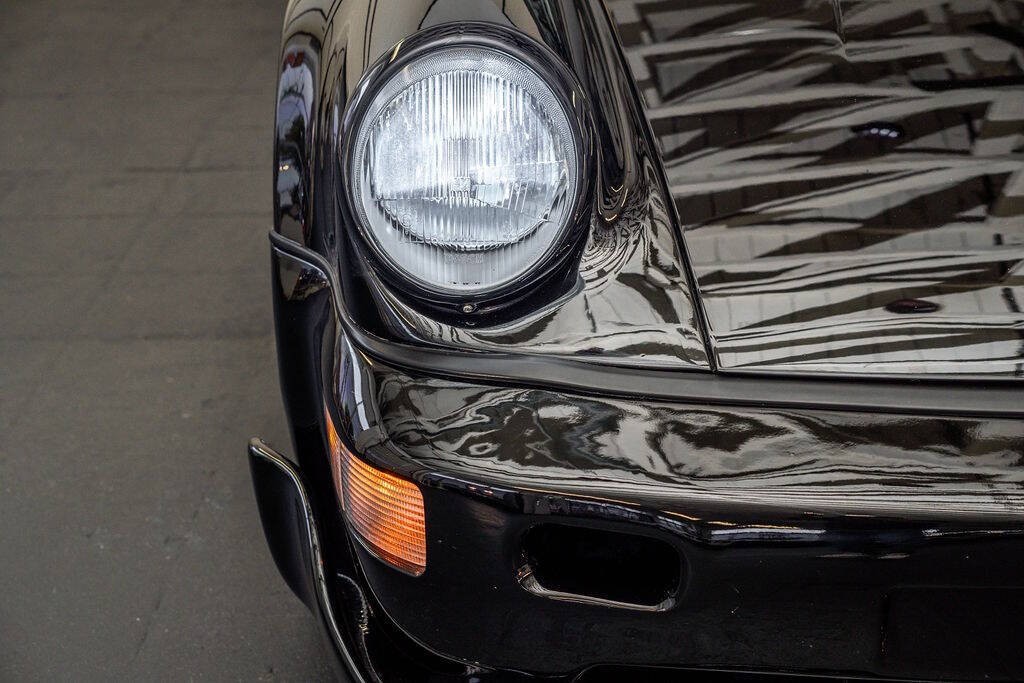 Porsche-911-1986-Coupe-20