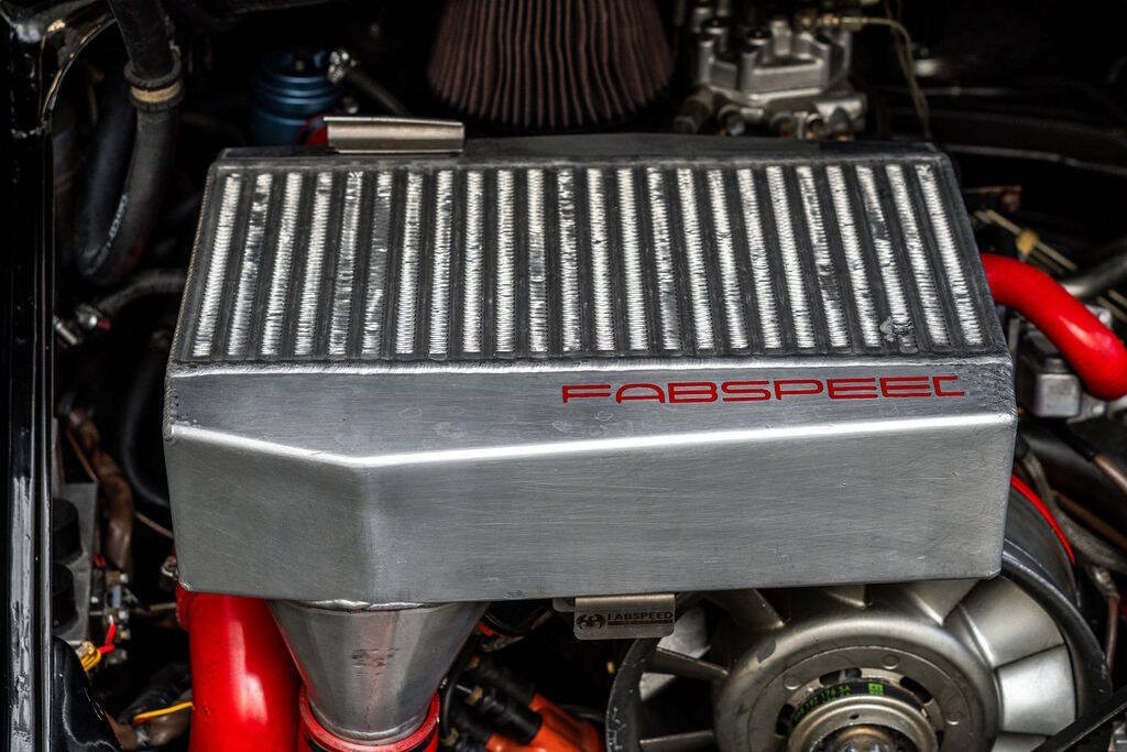 Porsche-911-1986-Coupe-24