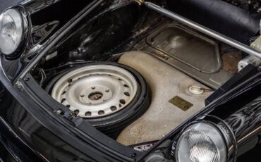 Porsche-911-1986-Coupe-28