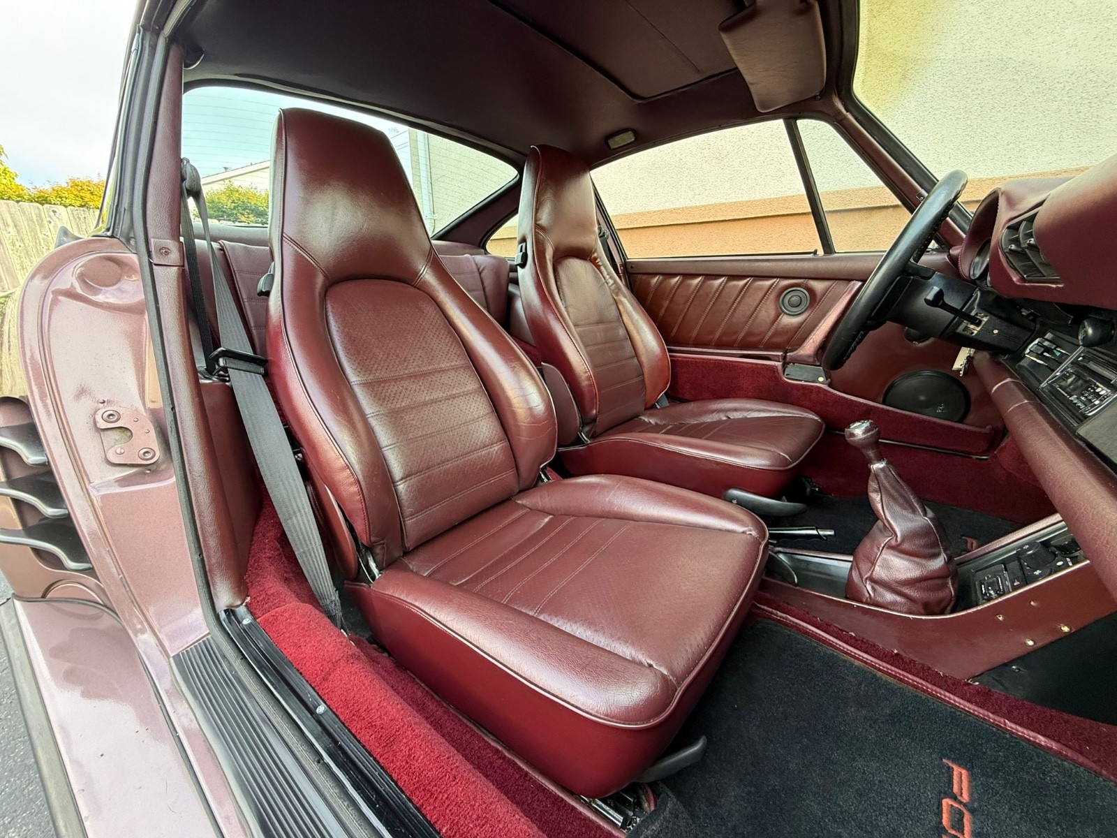 Porsche-911-1987-11