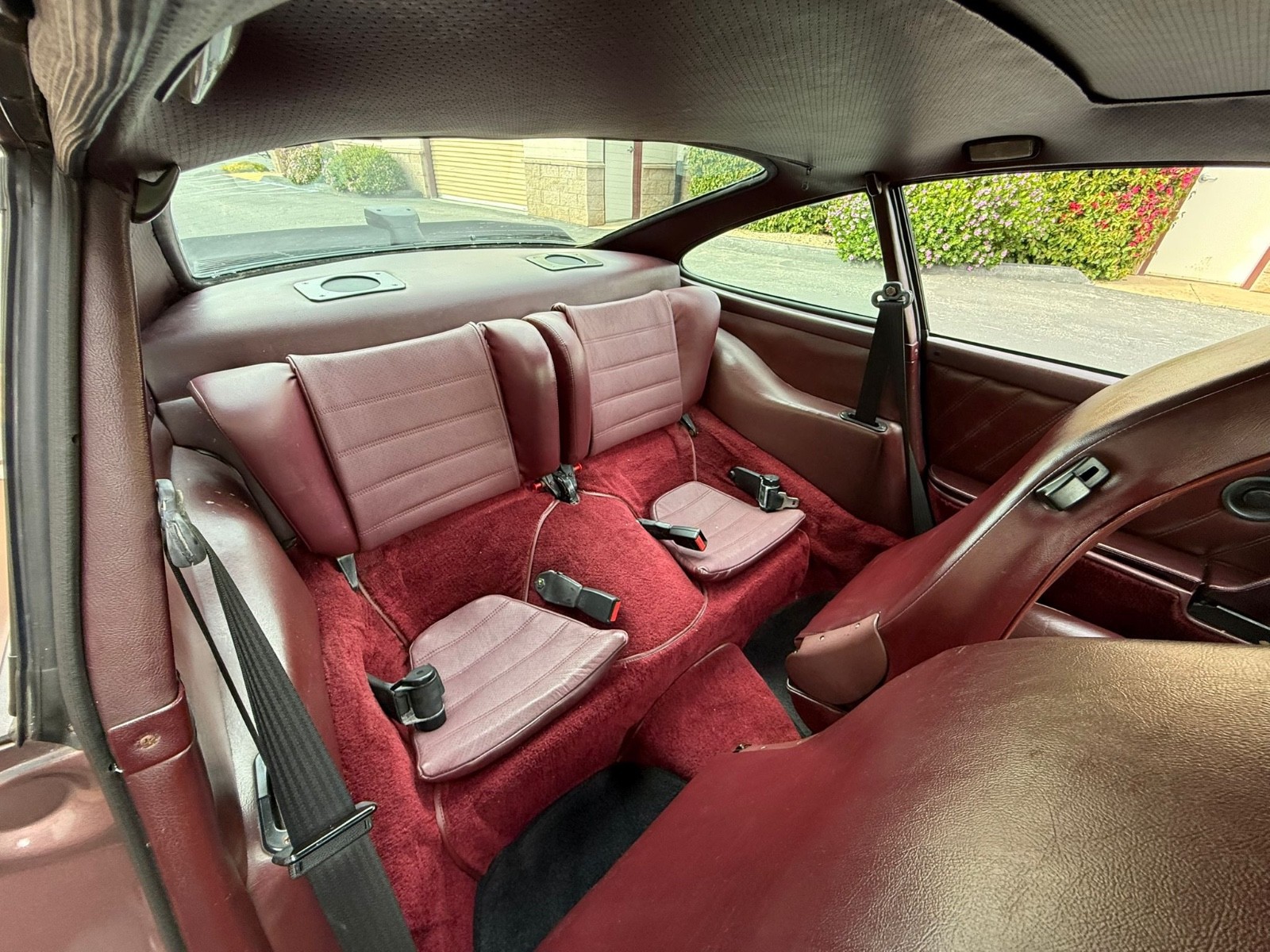 Porsche-911-1987-13