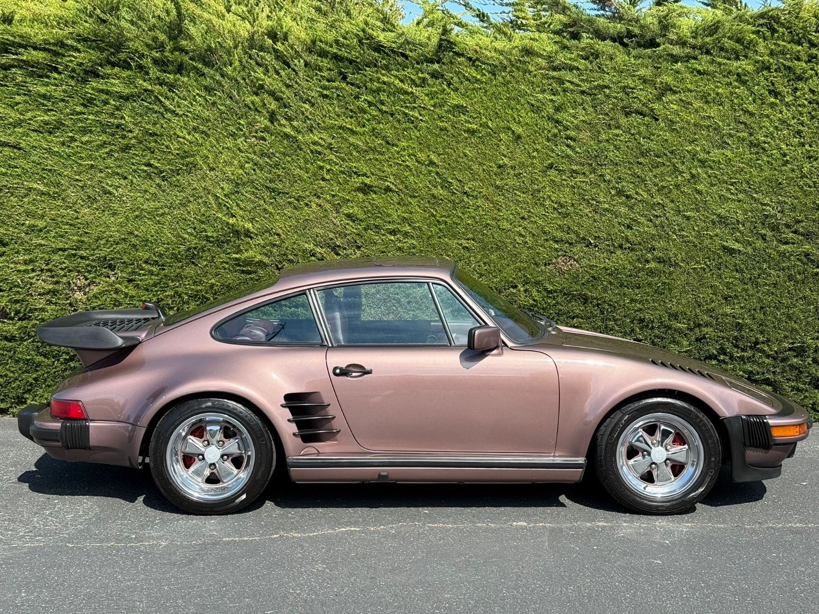 Porsche-911-1987-4