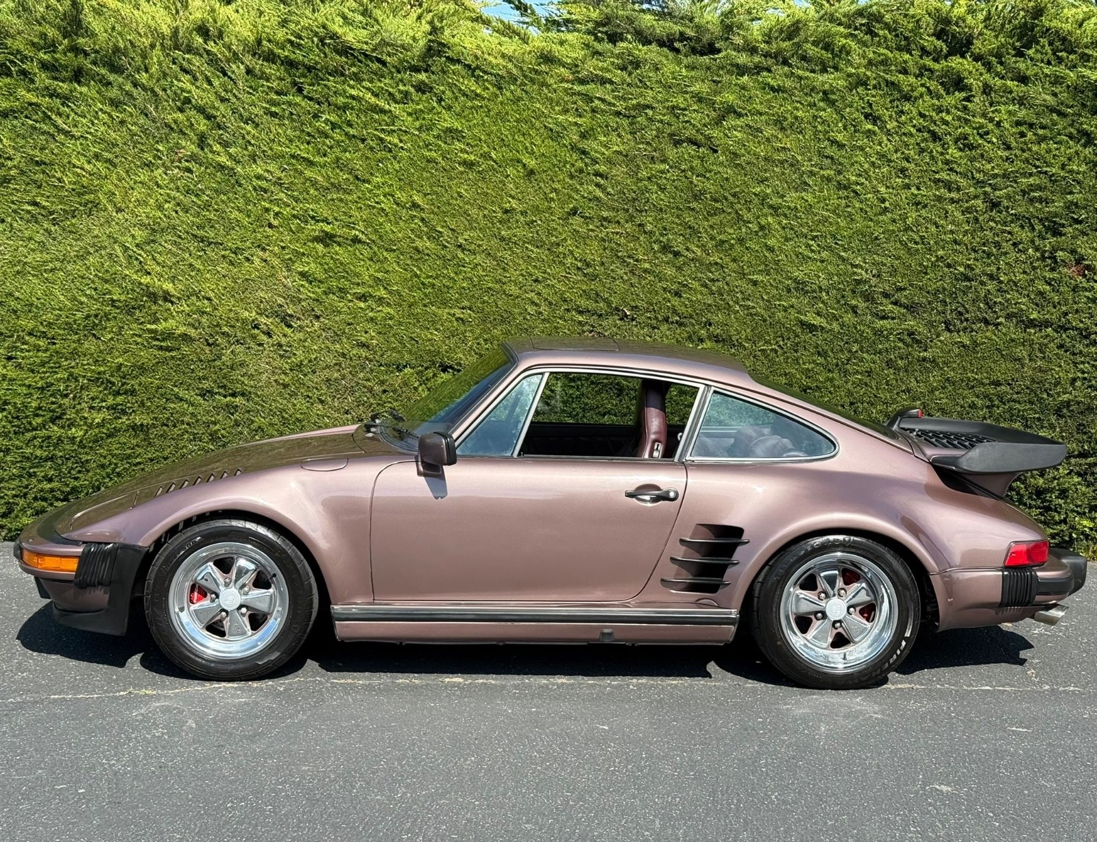 Porsche-911-1987-5