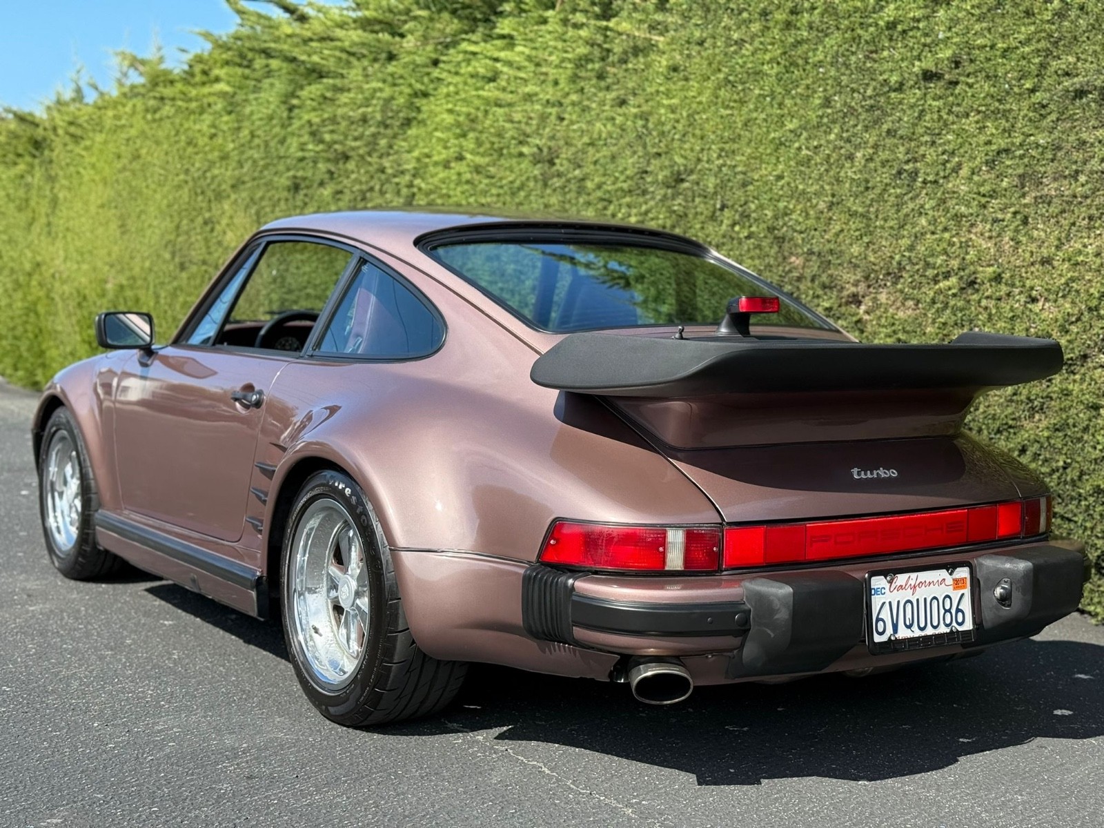 Porsche-911-1987-7