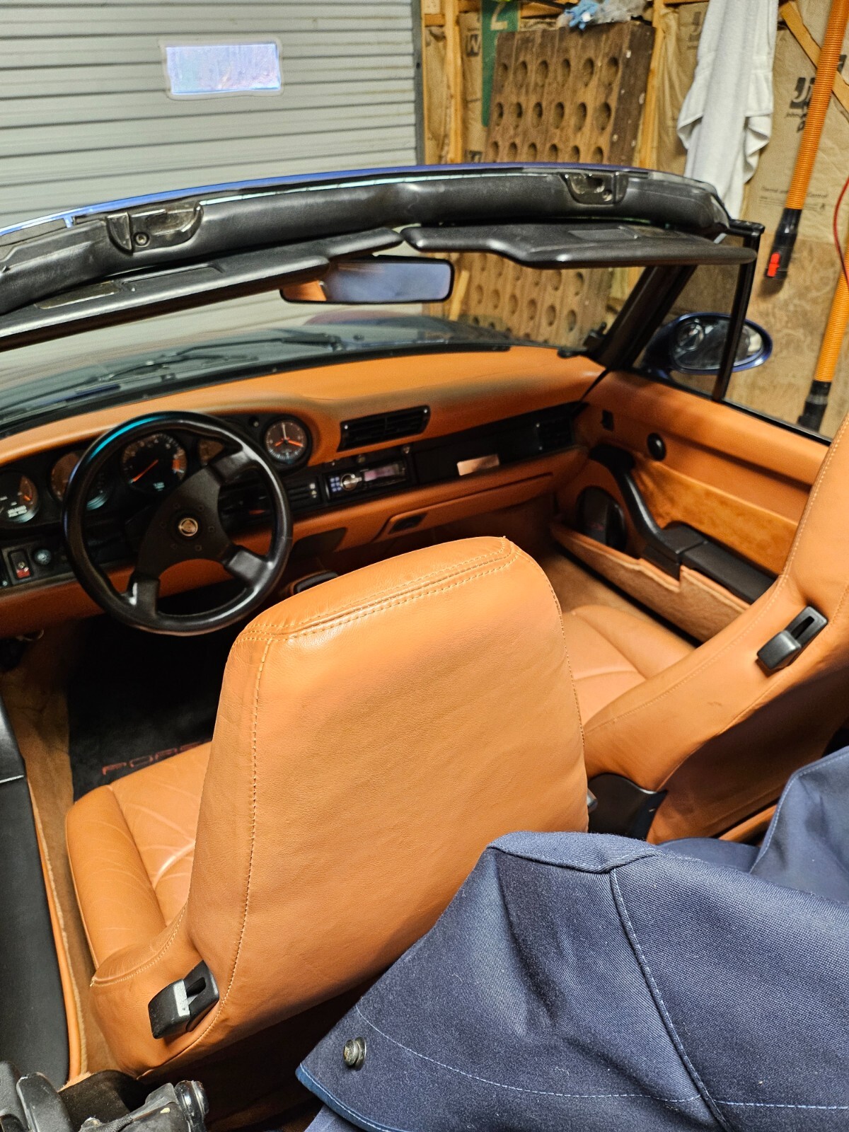 Porsche-911-1987-Convertible-3