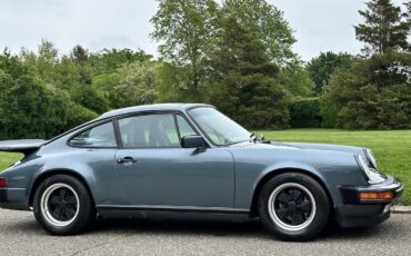 Porsche-911-1987-Coupe-26