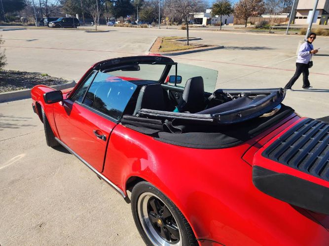 Porsche-911-1987-Guards-Red-Black-Leather-8
