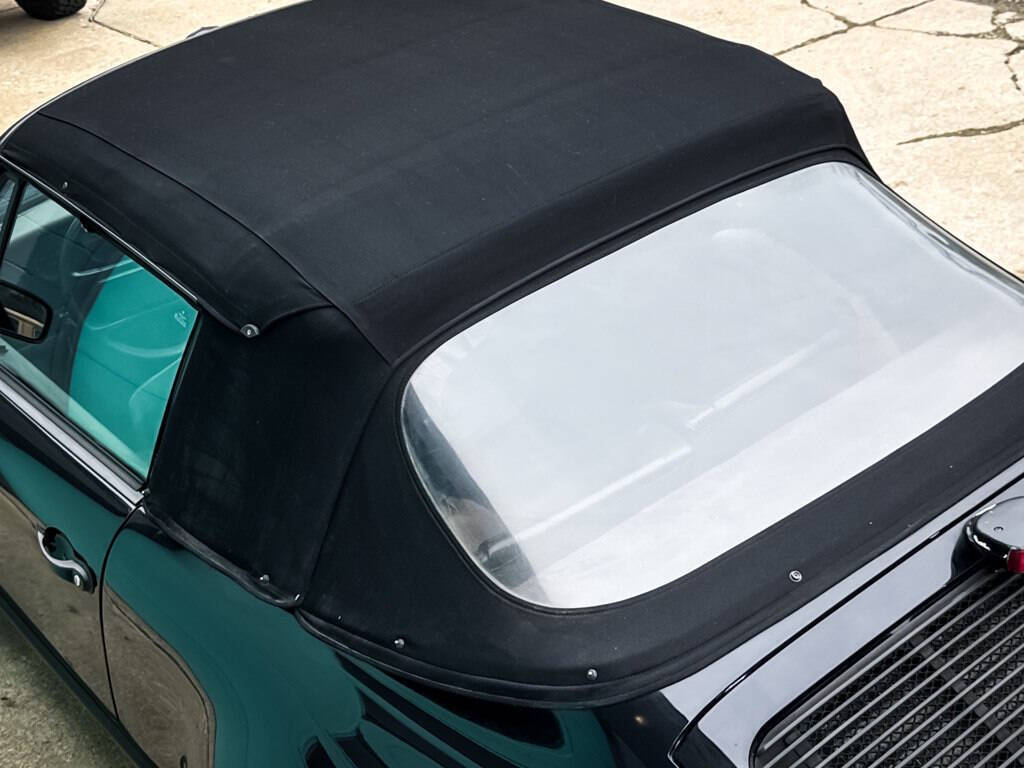 Porsche-911-1988-Convertible-14