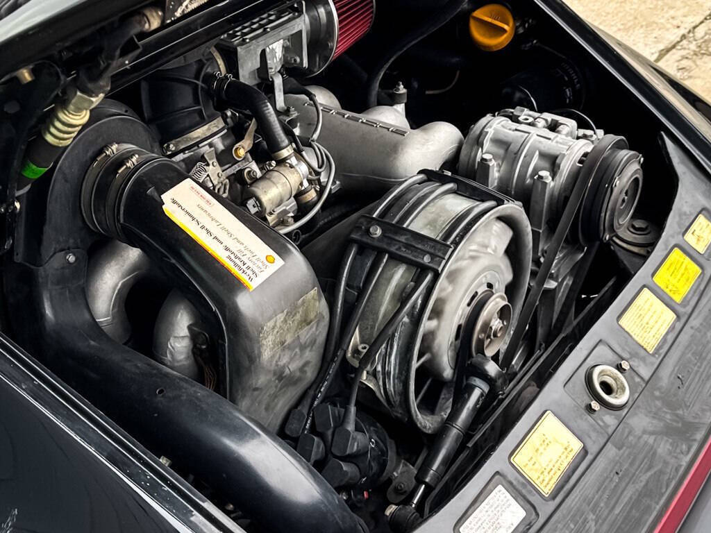 Porsche-911-1988-Convertible-20