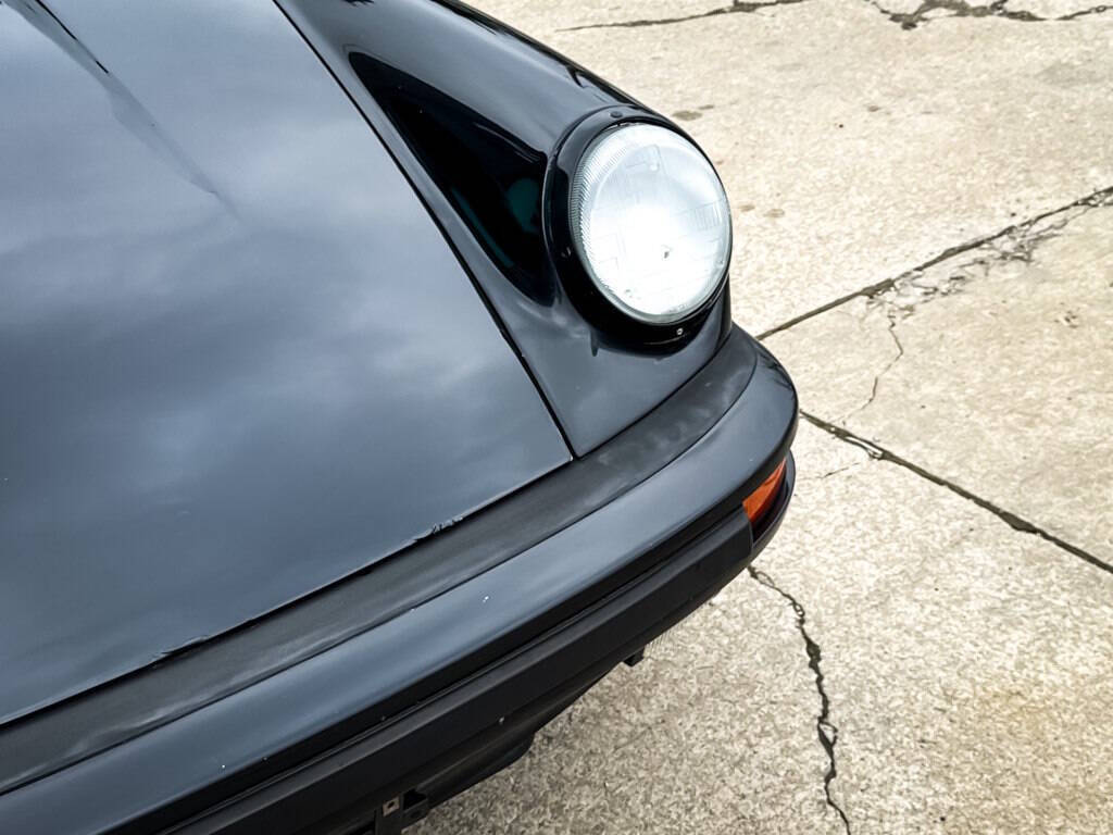 Porsche-911-1988-Convertible-7